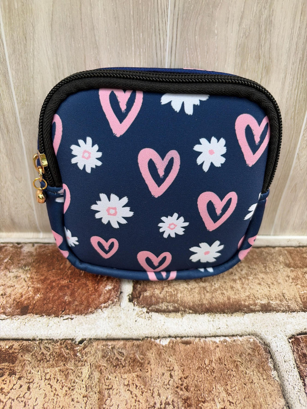 Cute Heart, Daisy Period Pouch for Purse | Feminine Hygiene Bag | Tampon & Pad Holder | Mini Makeup Bag | Gift for Her